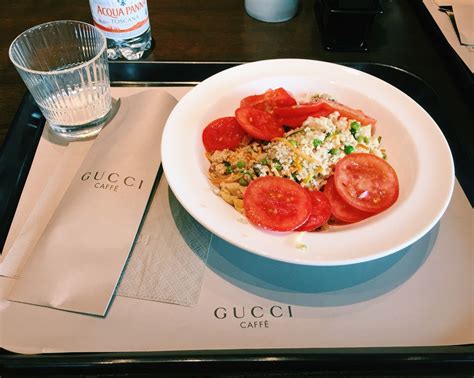 gucci cafe the mall